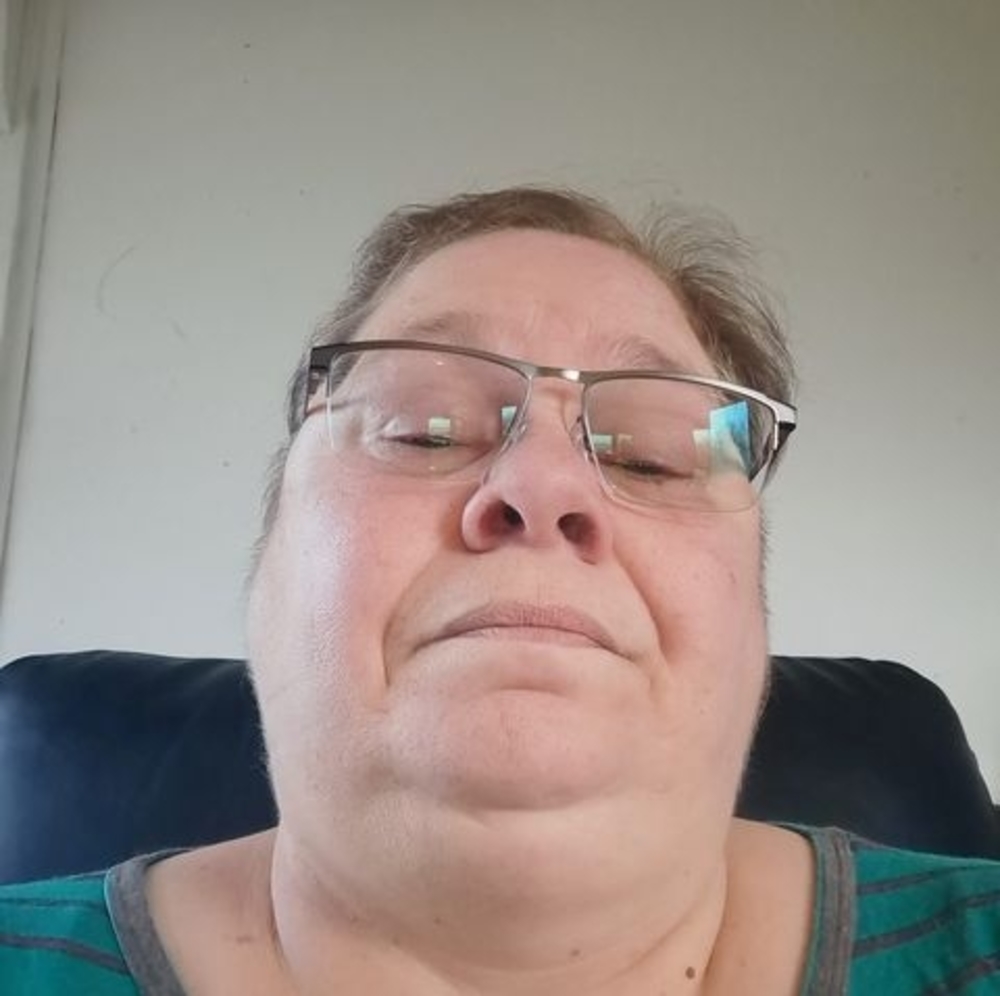 Meet your Posher, Dreama